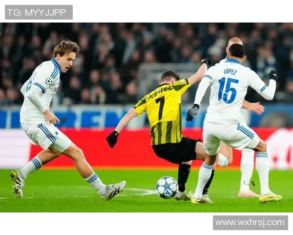 尤文图斯惊险逆转皇马4-3神奇扑救瞬间点燃全场激情