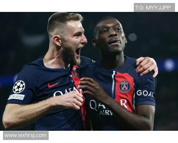 足总杯激战成平局AC米兰与巴黎圣日耳曼互交白卷精彩瞬间回顾